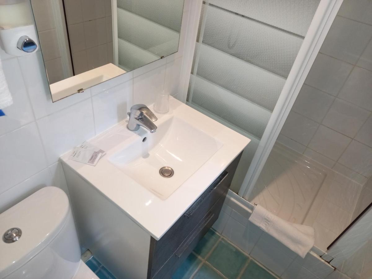 Hotel Le Vauban Антрево Экстерьер фото